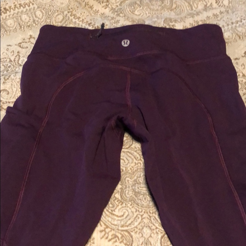 Lululemon tights with phone pocket